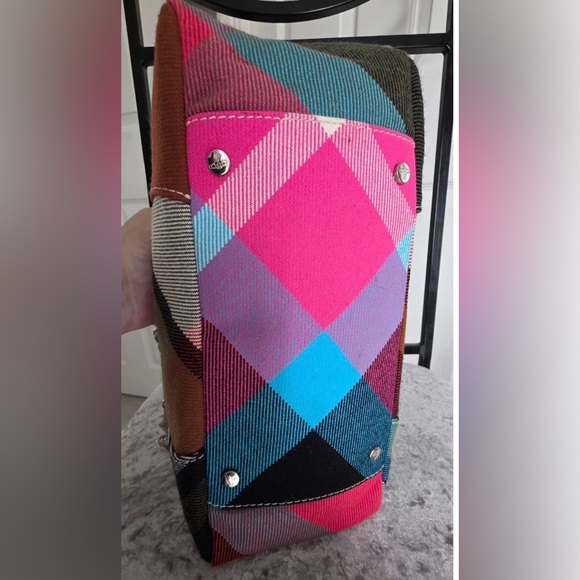 RARE AF! Vivienne Westwood Vintage Tartan Top-Handle Bag with Rare Pin Charm! 🪐 - Picture 3 of 10